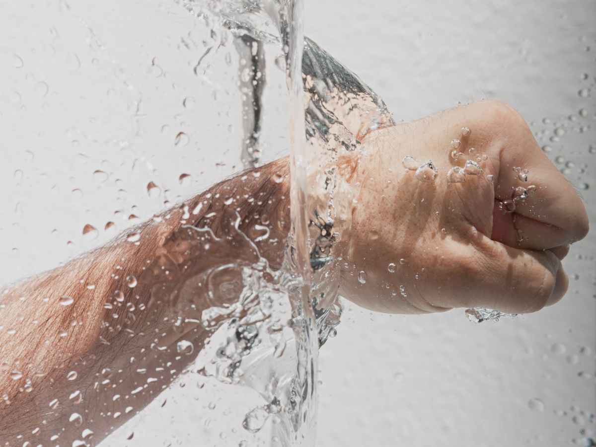 No One Is Smart In a&nbsp;Bubble